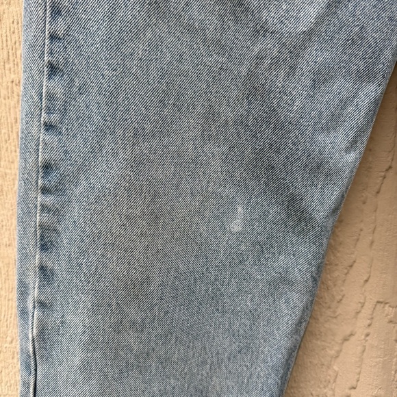 Worn Carhartt Relaxed Jeans Work Pants Men’s 32x34 Light Denim - Picture 3 of 7